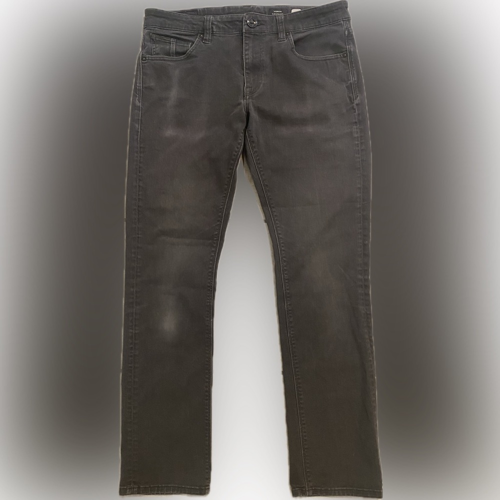 Volcom Vorta jeans, size 32, color dark gray